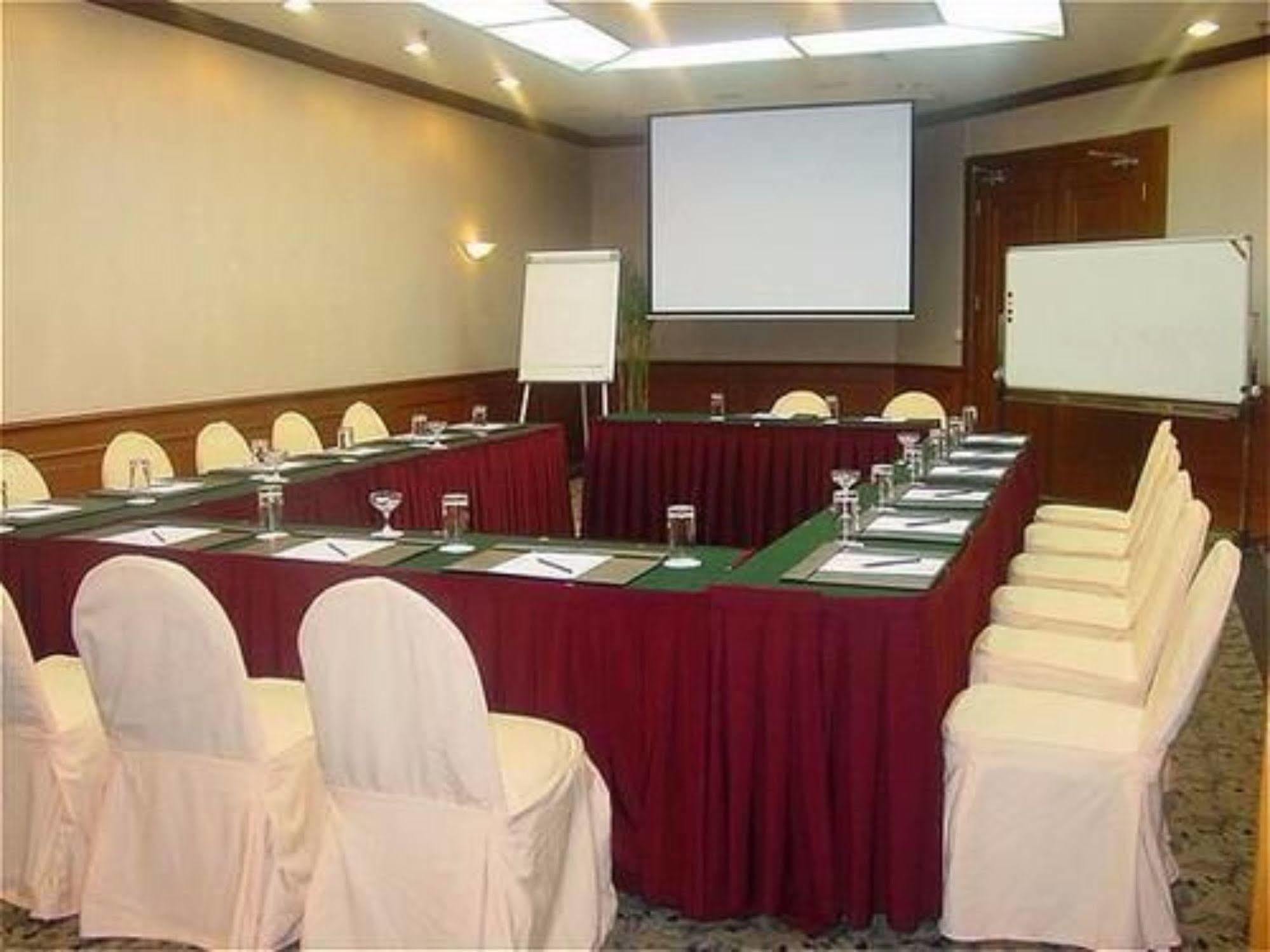Holiday Inn Express Tianjin City Center Ngoại thất bức ảnh